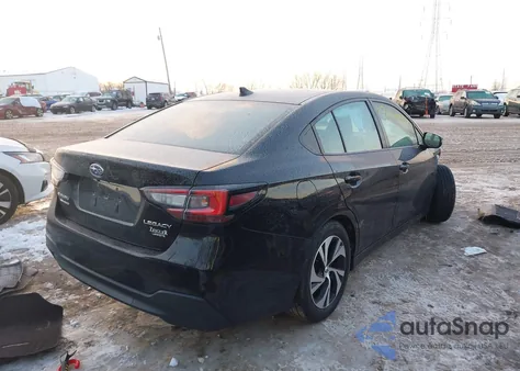 2025 Subaru Legacy Premium z USA, uszkodzony, nr VIN 4S3BWAC69S3005146